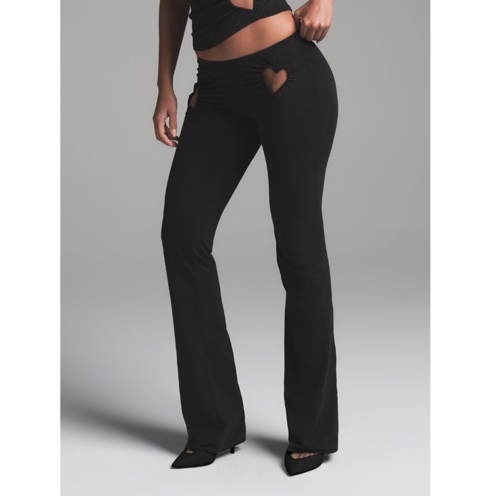 Skims Valentines Heart Flare Legging